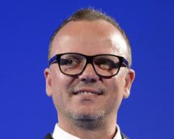 WHAT IS THE ZODIAC SIGN OF GIGI D'ALESSIO?